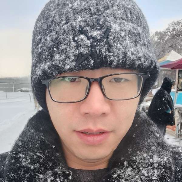 华子的第一张照片--山东交友中心