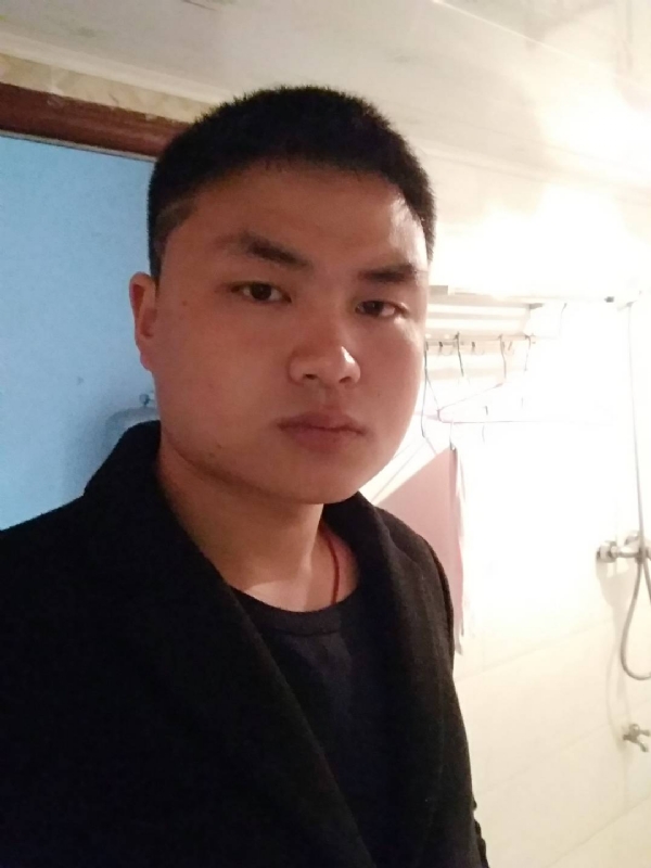 康康一下的第一张照片--山东交友中心