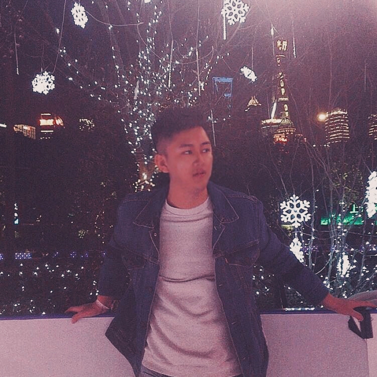 虚无缥缈的第一张照片--山东交友中心