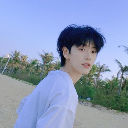 允执其中2024的第一张照片--山东交友中心