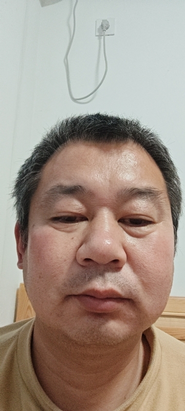 龙万的第一张照片--山东交友中心