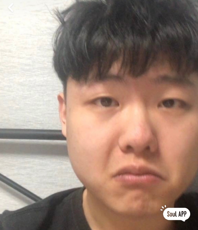 方方正正的第一张照片--山东交友中心